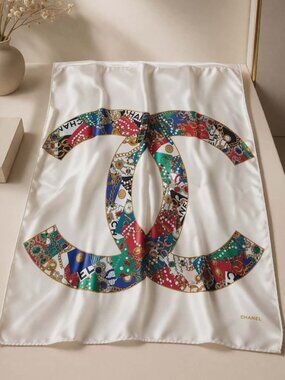 Authentic Silk Chain Print Scarf Multicolor Luxury Style